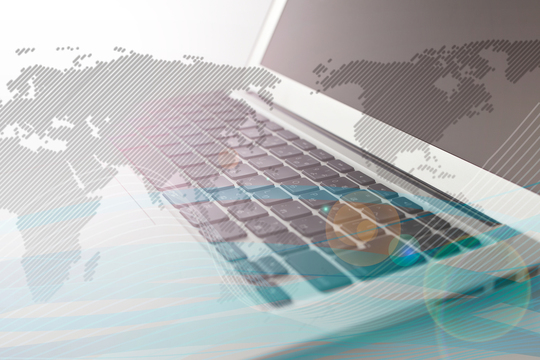 PCでプログラミングするイメージ