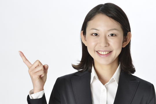 副業で1ヶ月に5万円を稼ぐ会社員のイメージ写真